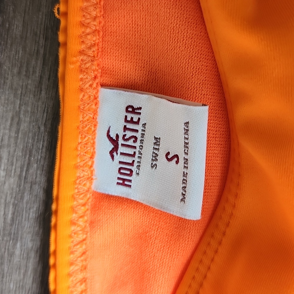 Hollister bikini - Picture 5 of 6